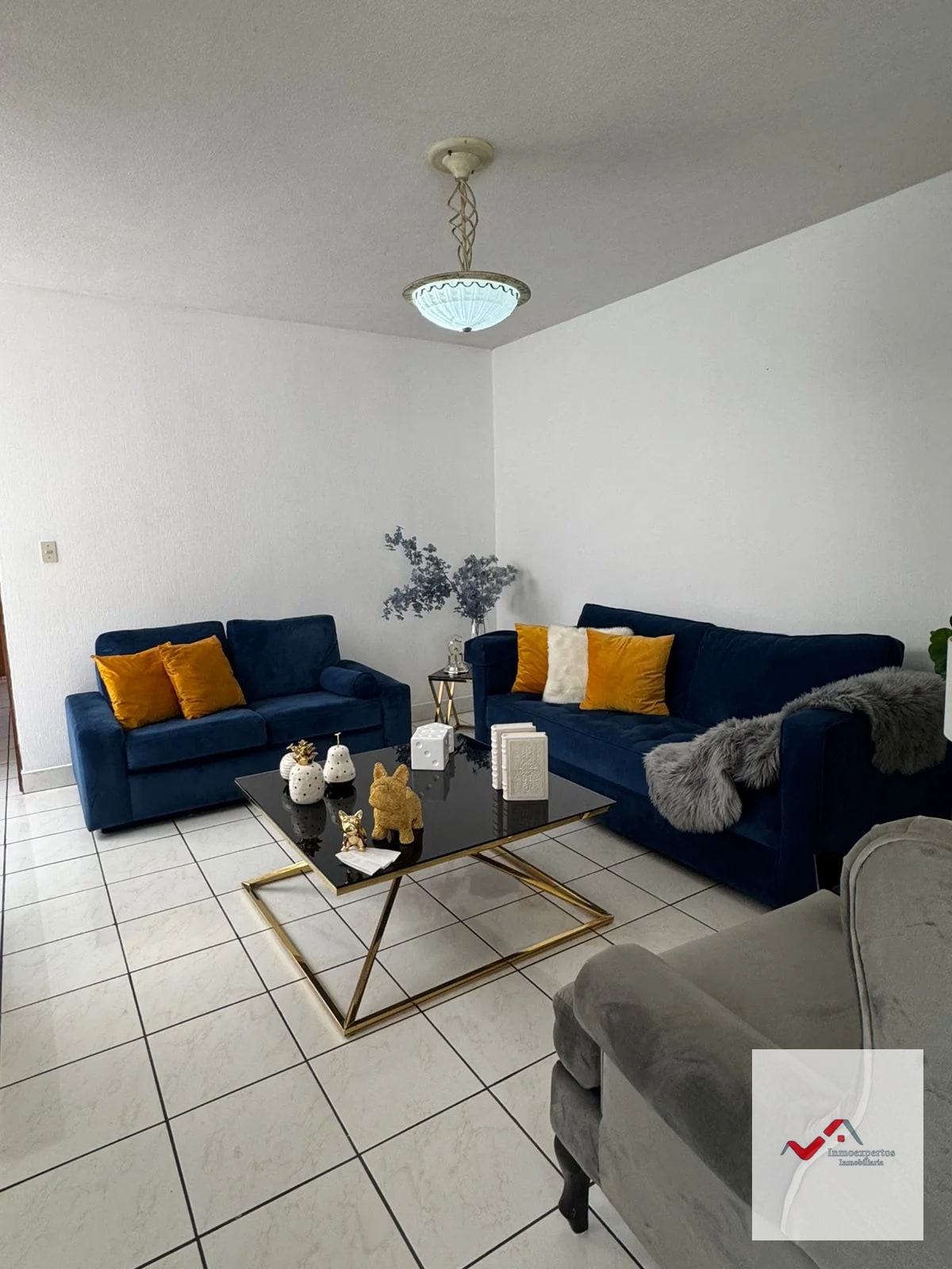 CASA EN VENTA, SAN CRISTOBAL SECTOR B1 ZONA 8 DE MIXCO — Casa en Venta en Zona 8 Mixco, Guatemala, Ciudad — foto 5 de 17