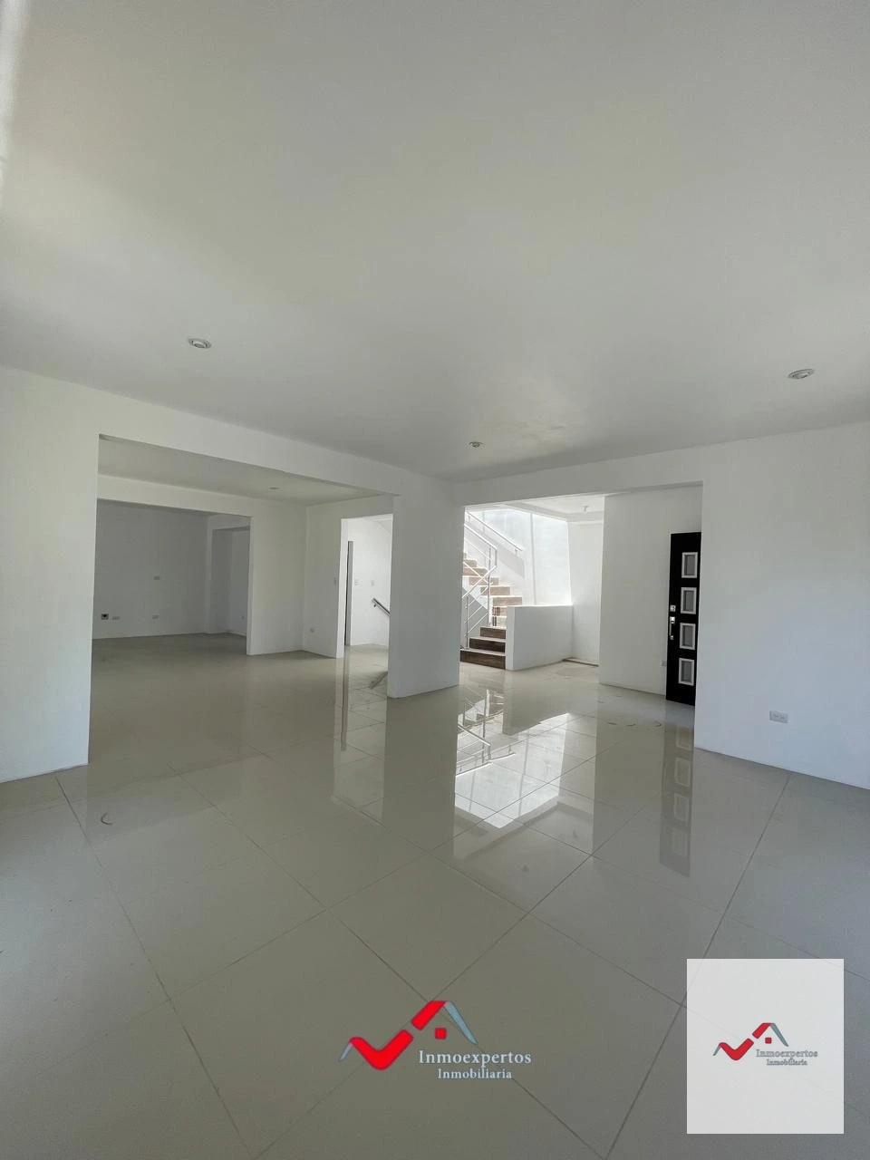 CASA EN VENTA EN ZONA 16 — Casa en Venta en Zona 16, Guatemala, Ciudad — foto 9 de 17