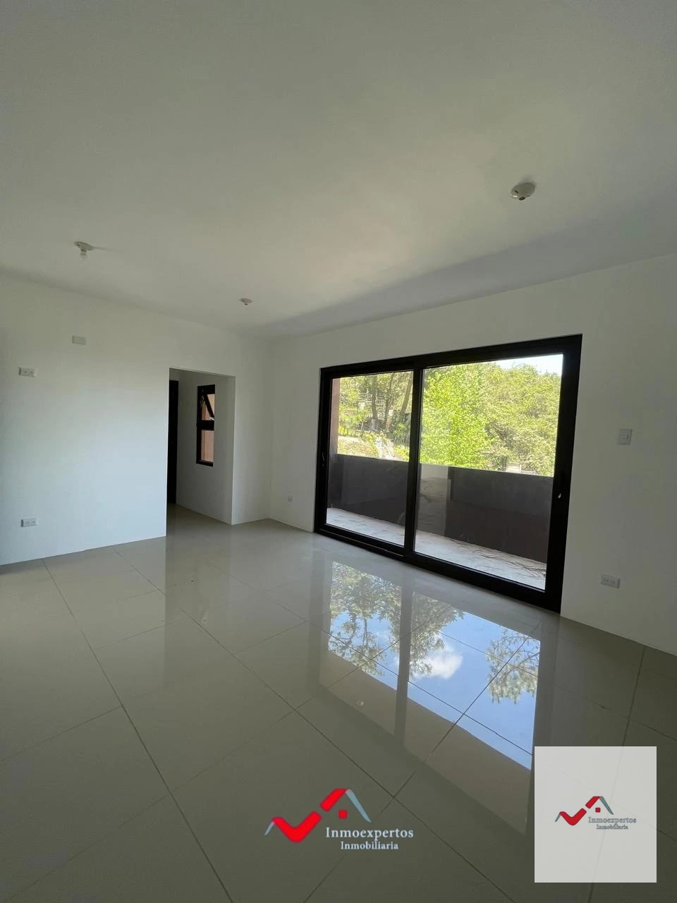 CASA EN VENTA EN ZONA 16 — Casa en Venta en Zona 16, Guatemala, Ciudad — foto 12 de 17