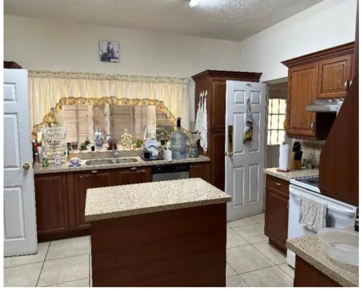 CONDOMINIO TERRAVISTA KM 16.5 CASA EN VENTA — Casa en Venta en Terravista, Carretera a El Salvador, Guatemala, Ciudad — foto 17 de 17