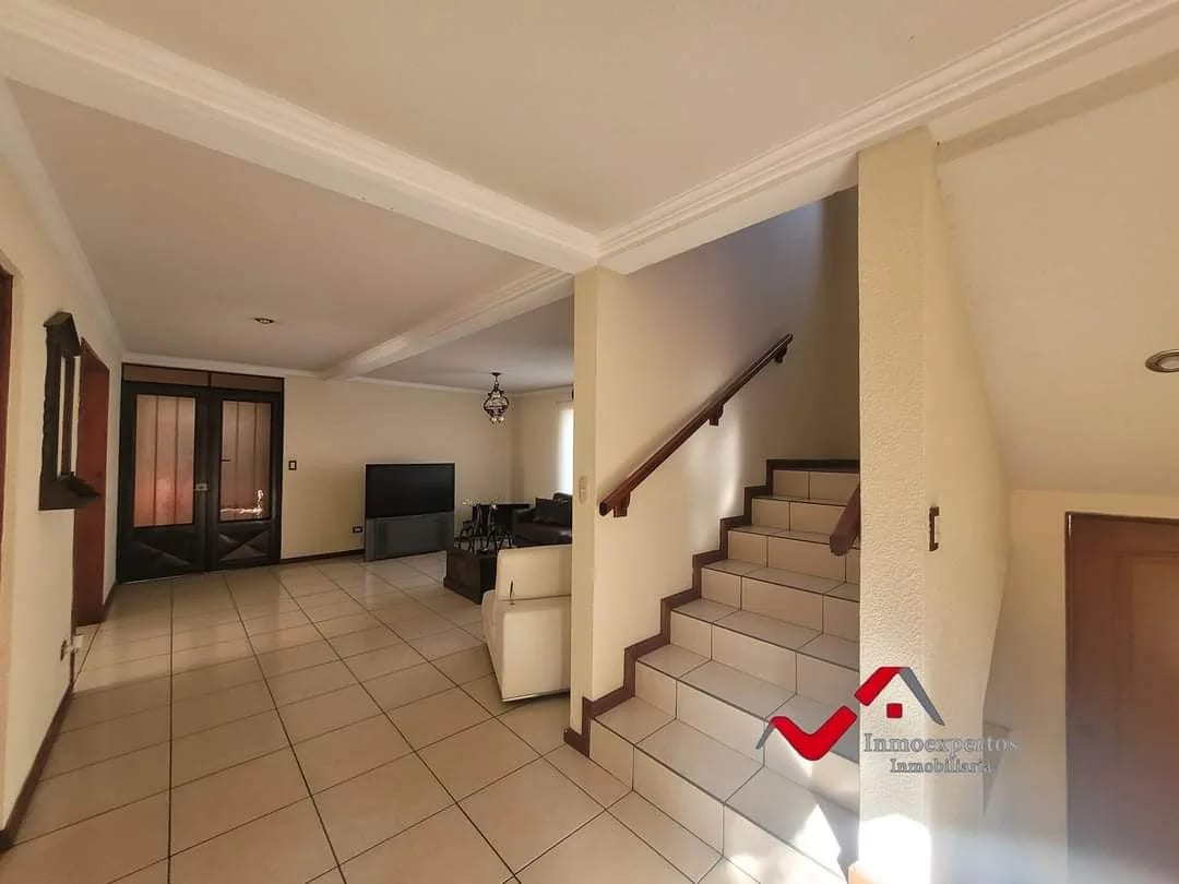 Casa en Venta San Cristobal, Zona de Mixco — Casa en Venta en Zona 8 Mixco, Guatemala, Ciudad — foto 16 de 17