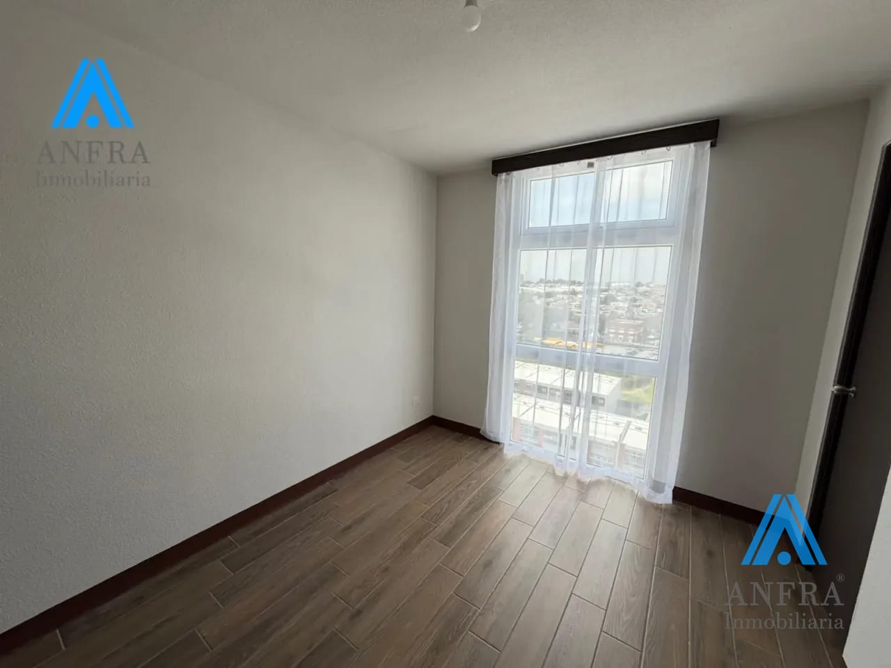 Para estrenar bonito apartamento en San Nicolas — Apartamento en Venta en Zona 4 Mixco, Guatemala, Ciudad — foto 7 de 10