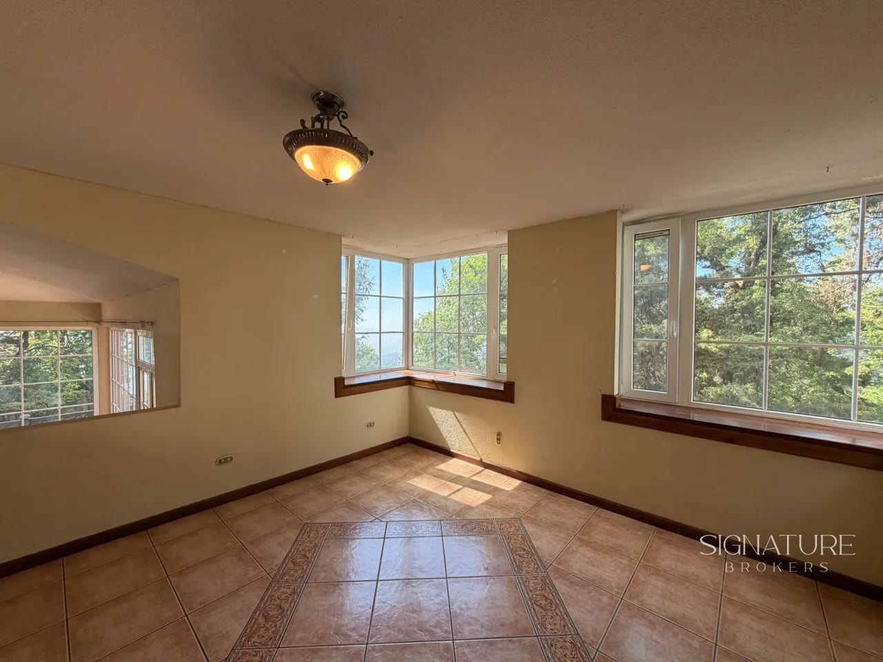 Casa en Venta - Bosque Vivo, KM 25.5 Carretera Interamericana a San Lucas — Casa en Venta en San Lucas Sacatepéquez, Sacatepéquez — foto 5 de 17