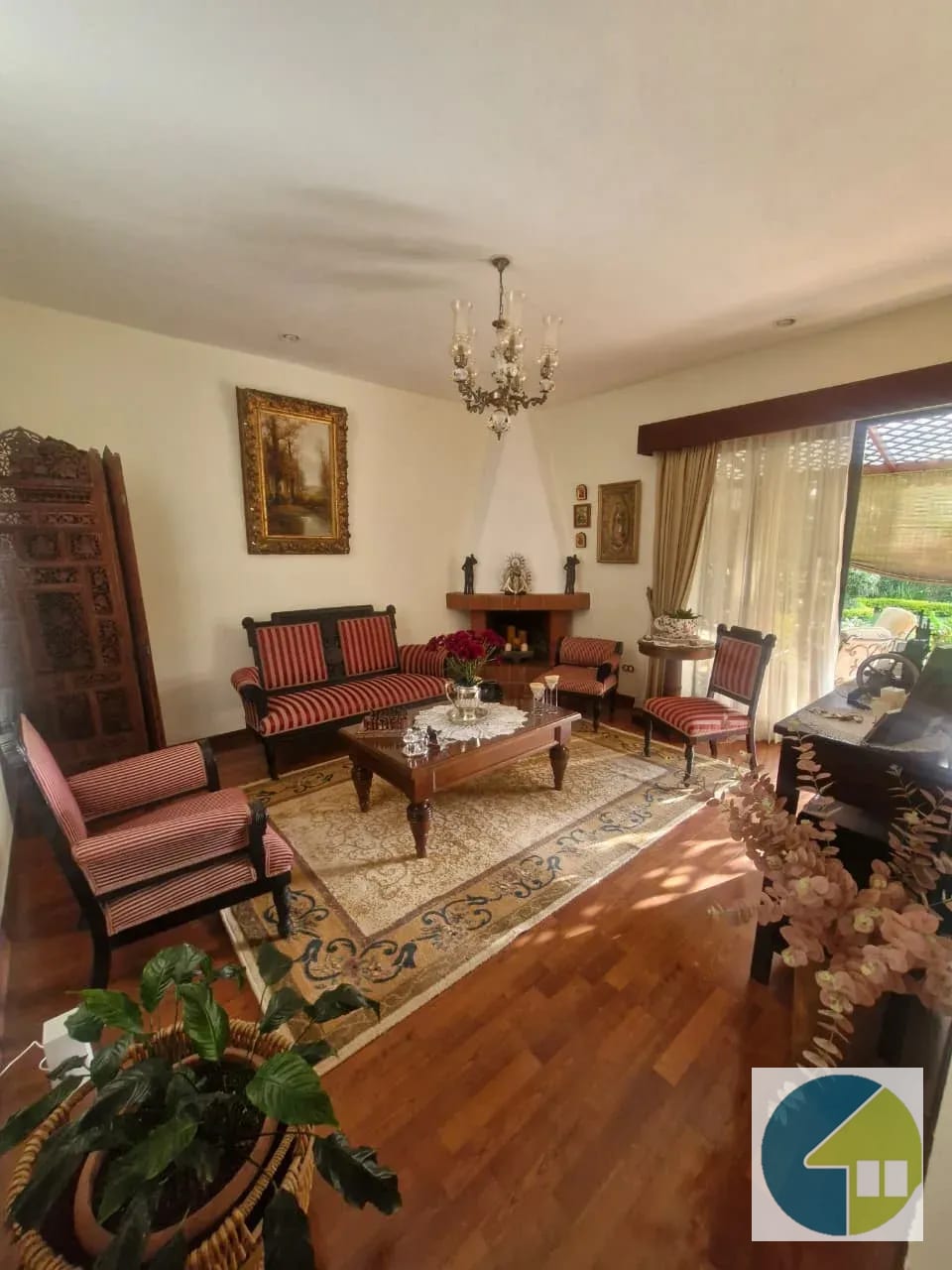 Hermosa Casa de 2 Niveles en Terravista con Amplio Jardín — Casa en Venta en Terravista, Carretera a El Salvador, Guatemala, Ciudad — foto 3 de 16