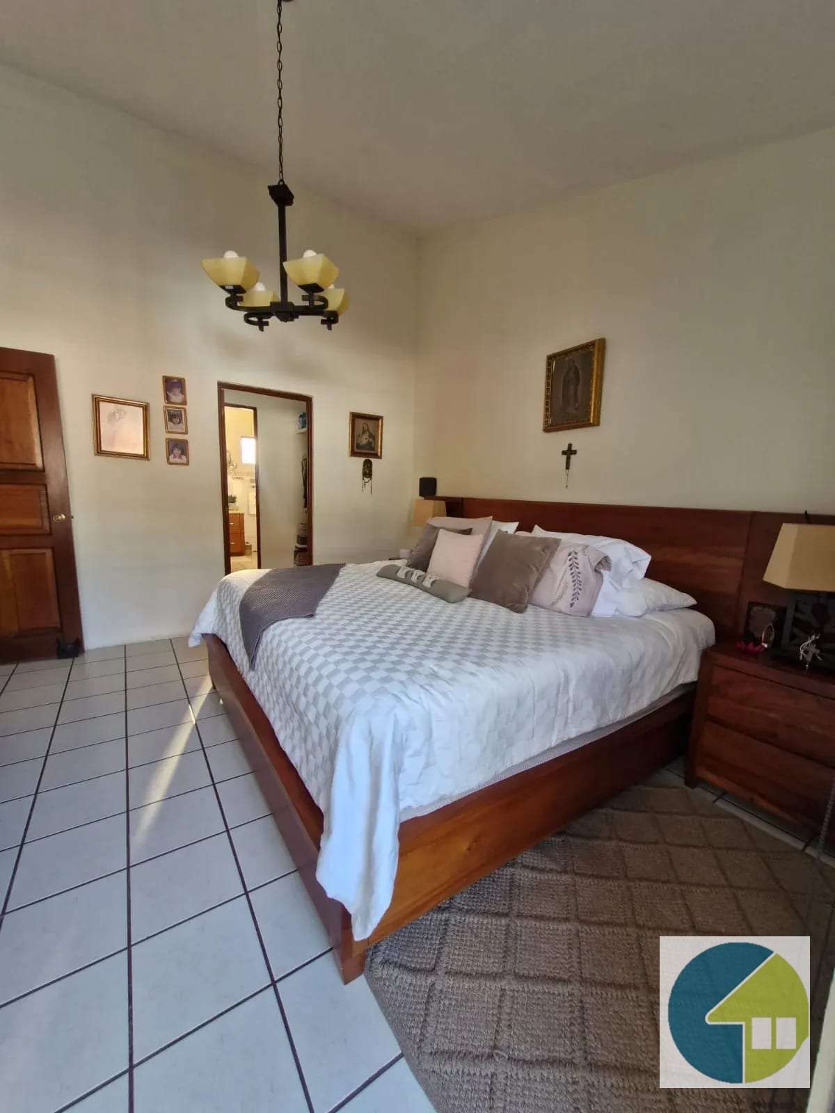 Hermosa Casa de 2 Niveles en Terravista con Amplio Jardín — Casa en Venta en Terravista, Carretera a El Salvador, Guatemala, Ciudad — foto 16 de 16