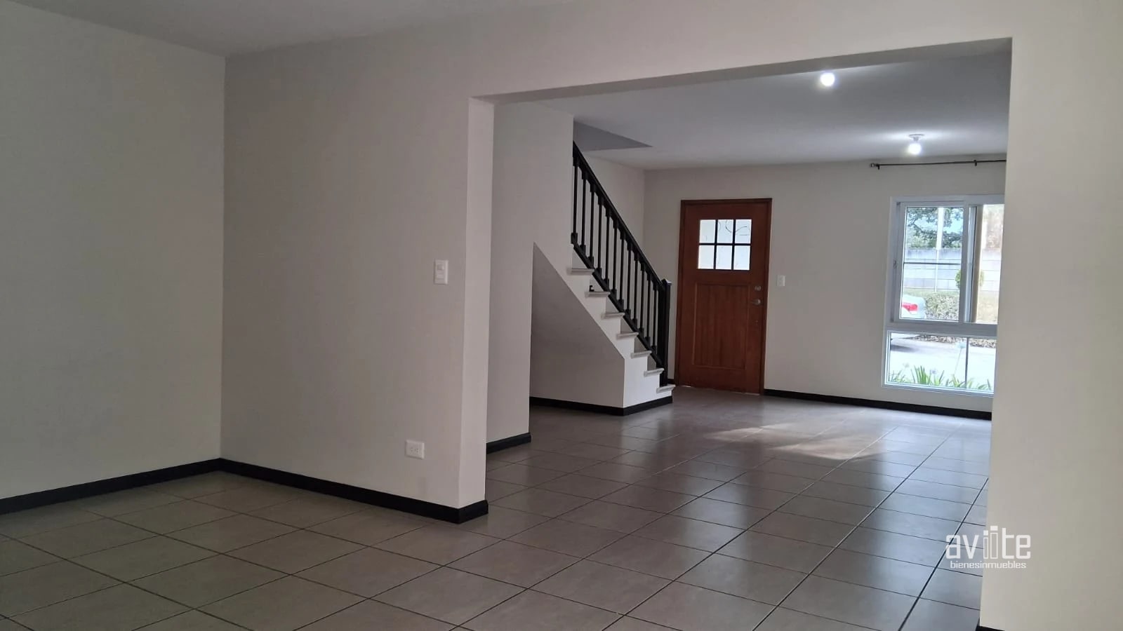 Condado Naranjo, casa Solana de construcción reciente en venta — Casa en Venta en Condado Naranjo, Zona 4 Mixco, Guatemala, Ciudad — foto 5 de 17