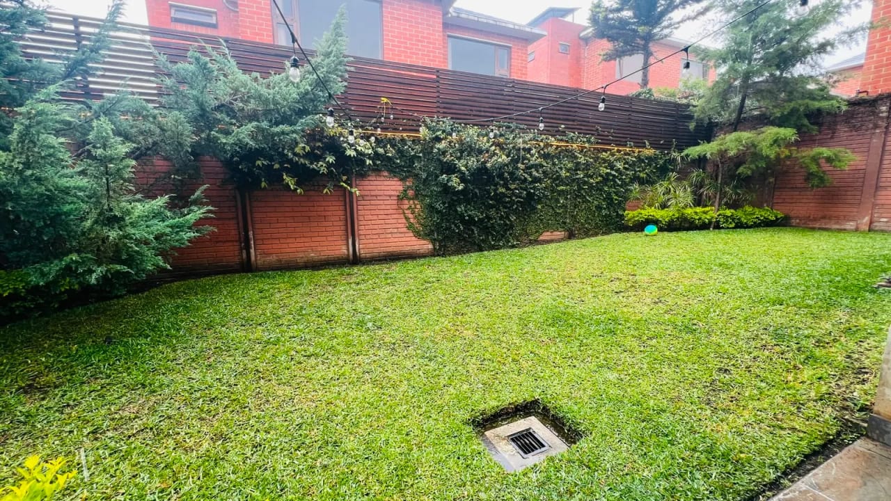 Alquilo casa en Bellas Luces Santa Catarina Pinula — Casa en Alquiler en Santa Catarina Pinula, Guatemala, Ciudad — foto 14 de 17