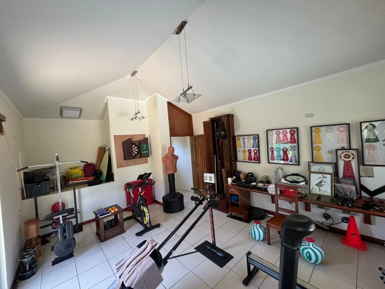 Vendo casa en Colinas de Castel km 20 Fraijanes — Casa en Venta en Carretera a El Salvador, Guatemala, Ciudad — foto 11 de 17