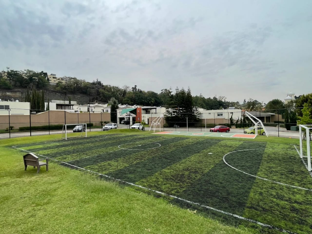 Casa en venta Luces del Encinal zona 7 de Mixco — Casa en Venta en Zona 7 Mixco, Guatemala, Ciudad — foto 12 de 14