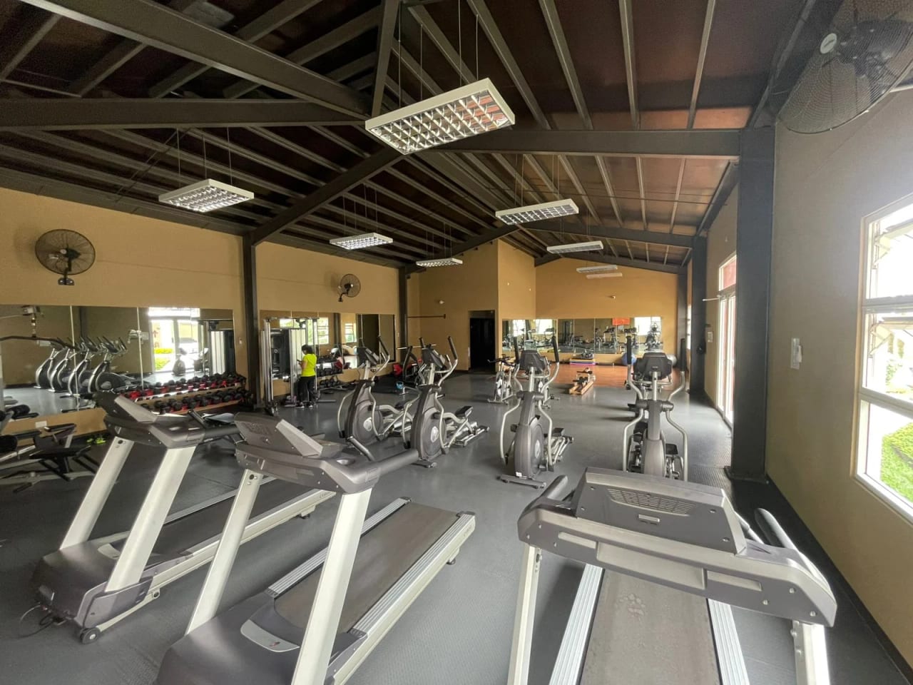 Casa en venta en condominio Luces del Encinal — Casa en Venta en Zona 7 Mixco, Guatemala, Ciudad — foto 9 de 14