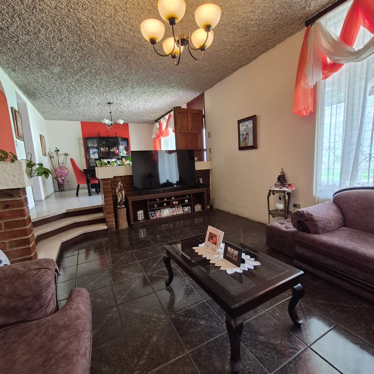 Casa en venta en Bosques de San Nicolás zona 4 Mixco — Casa en Venta en Zona 4 Mixco, Guatemala, Ciudad — foto 4 de 13