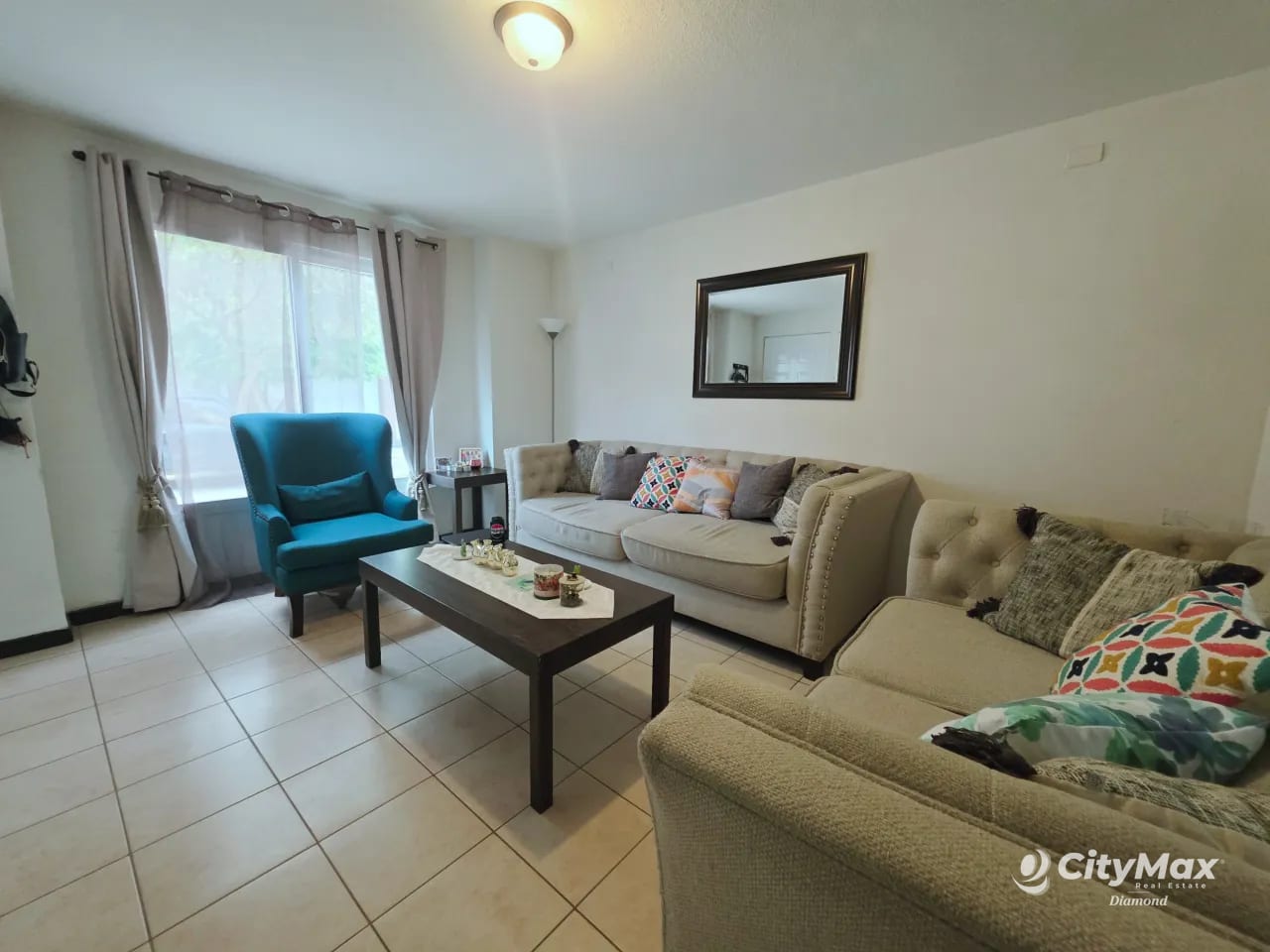 Casa en Venta en Hacienda de Las Flores Villa Nueva — Casa en Venta en Villa Nueva, Guatemala, Ciudad — foto 1 de 11