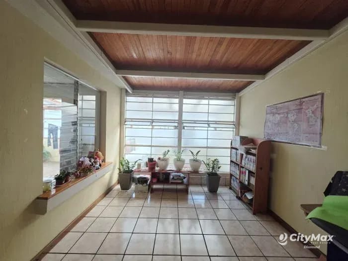 Casa en Venta en Loma Real San Cristobal — Casa en Venta en Zona 8 Mixco, Guatemala, Ciudad — foto 5 de 7