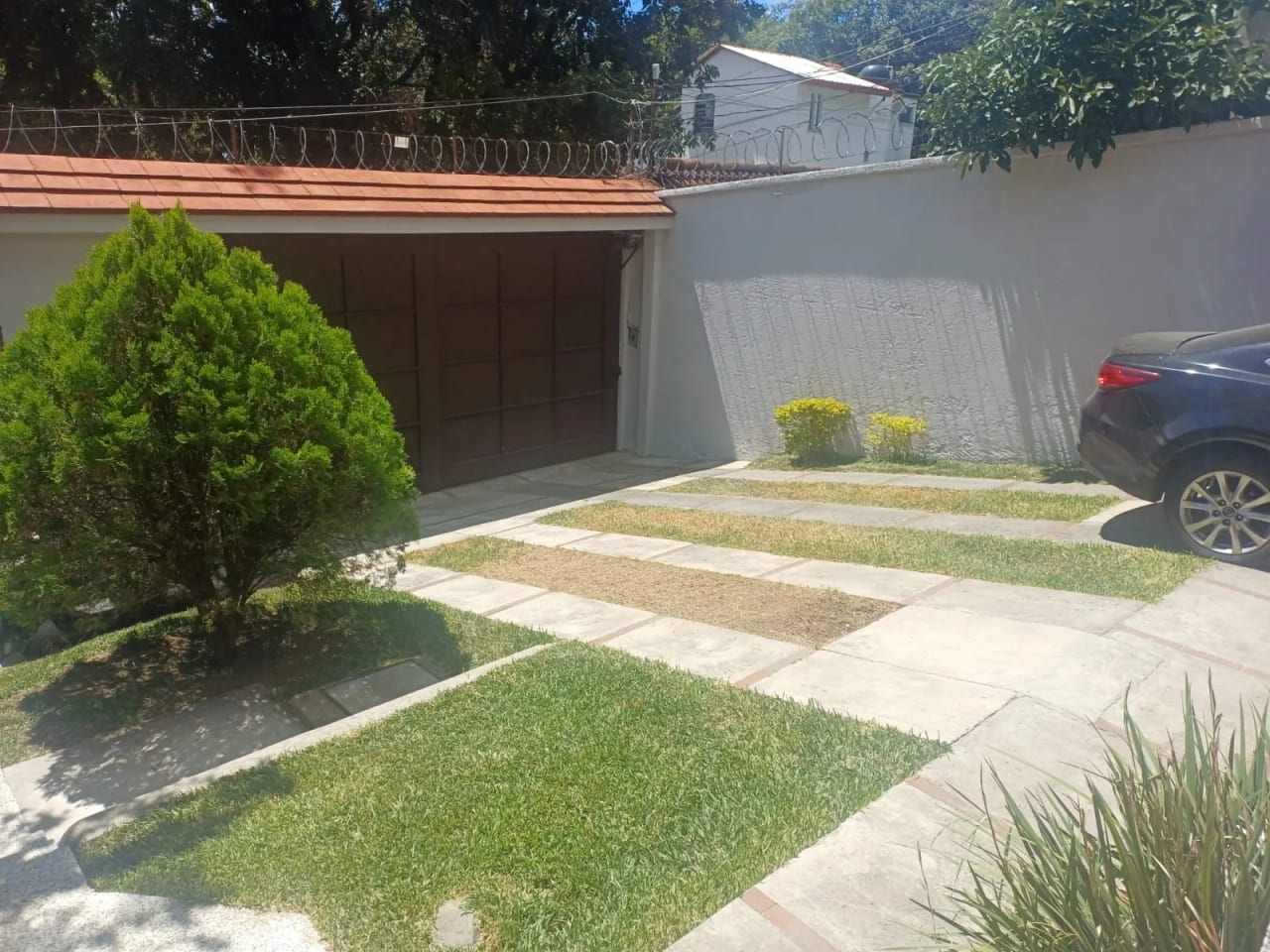 Casa en venta - San Cristóbal - Z.8 de Mixco — Casa en Venta en Zona 8 Mixco, Guatemala, Ciudad — foto 1 de 9