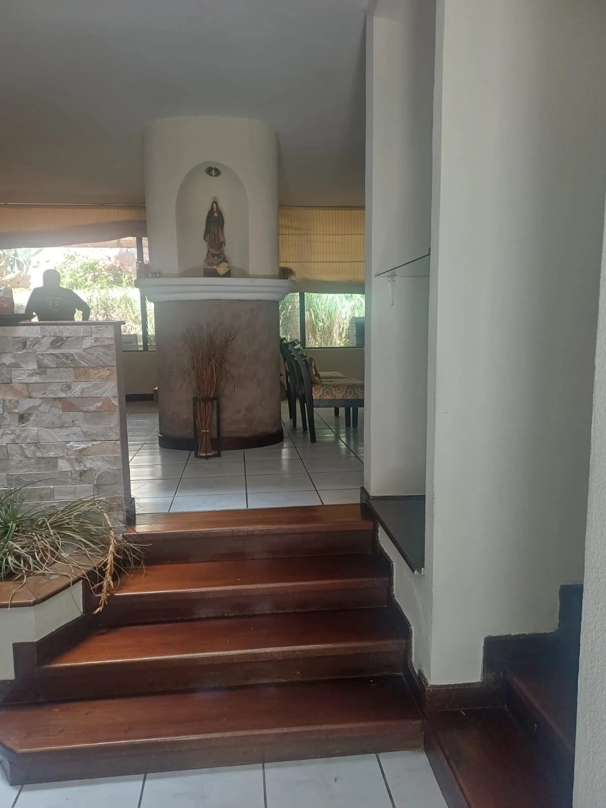 Casa en venta - San Cristóbal - Z.8 de Mixco — Casa en Venta en Zona 8 Mixco, Guatemala, Ciudad — foto 6 de 9