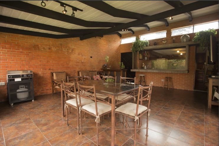 VENTA DE HERMOSA CASA DE 1 NIVEL EN STA ROSALIA CES Km 12.5 — Casa en Venta en Santa Rosalia La Laguna, Carretera a El Salvador, Guatemala, Ciudad — foto 4 de 16