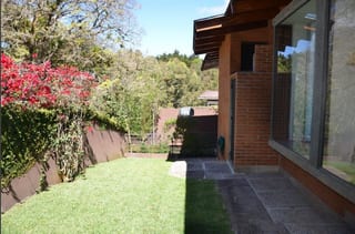 VENTA DE HERMOSA CASA DE 1 NIVEL EN STA ROSALIA CES Km 12.5 — Casa en Venta en Santa Rosalia La Laguna, Carretera a El Salvador, Guatemala, Ciudad — miniatura 2 de 16