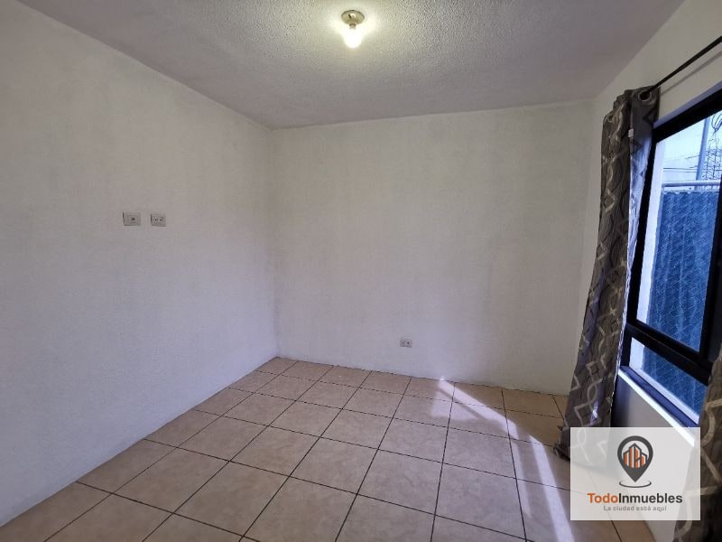 Casa en Venta en Portal de San Isidro 3 - 6