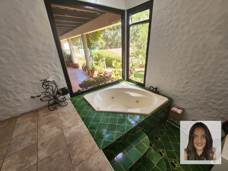 Casa en venta en San Lucas Sacatepéquez, Ubicación céntrica - 3