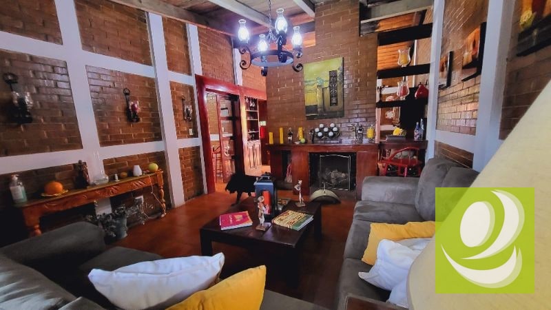 PROPIEDAD EN VENTA CERCANA A LA ROOSEVELT ZONA 2 DE MIXCO - 2