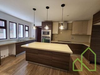 Casa en Venta a 5 minutos de Pradera zona 10 — Casa en Venta en Santa Catarina Pinula, Guatemala, Ciudad — miniatura 5 de 15