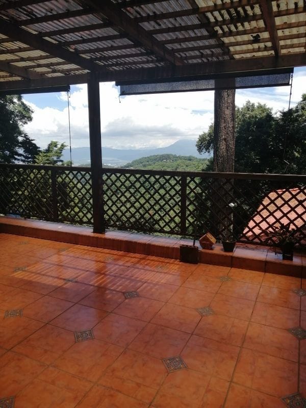 LINDA CASA EN RENTA SAN LUCAS SACATEPEQUEZ — Casa en Alquiler en San Lucas Sacatepéquez, Sacatepéquez — foto 5 de 13