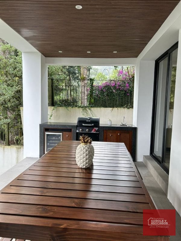 CASA EN VENTA EN SANTA ROSALIA LA LAGUNA — Casa en Venta en Santa Rosalia La Laguna, Carretera a El Salvador, Guatemala, Ciudad — foto 3 de 6