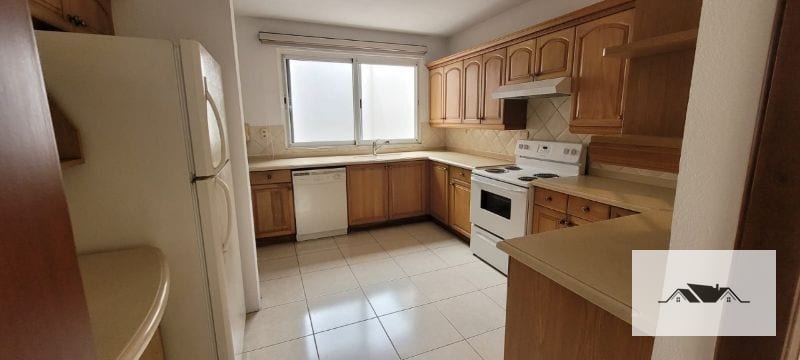 EN RENTA CASA ZONA 14 325 mts2 — Casa en Alquiler en La Cañada, Zona 14, Guatemala, Ciudad — foto 14 de 17