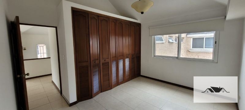 EN RENTA CASA ZONA 14 LA CAÑADA 325 mts2 — Casa en Alquiler en La Cañada, Zona 14, Guatemala, Ciudad — foto 2 de 17