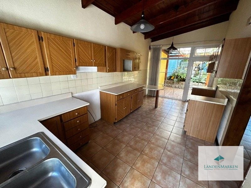 VENTA DE CASA DE UN NIVEL EN CARRERTERA A EL SALVADOR , LOMAS DE SAN RAFAEL — Casa en Venta en Lomas de San Rafael, Carretera a El Salvador, Guatemala, Ciudad — foto 12 de 15