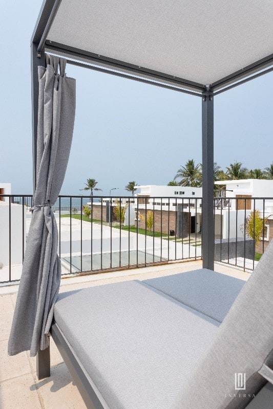 VILLAS AMUEBLADAS frente a playa Monterrico - VENTA - 11