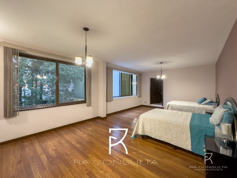 Casa en zona 14, 5ta avenida - 2