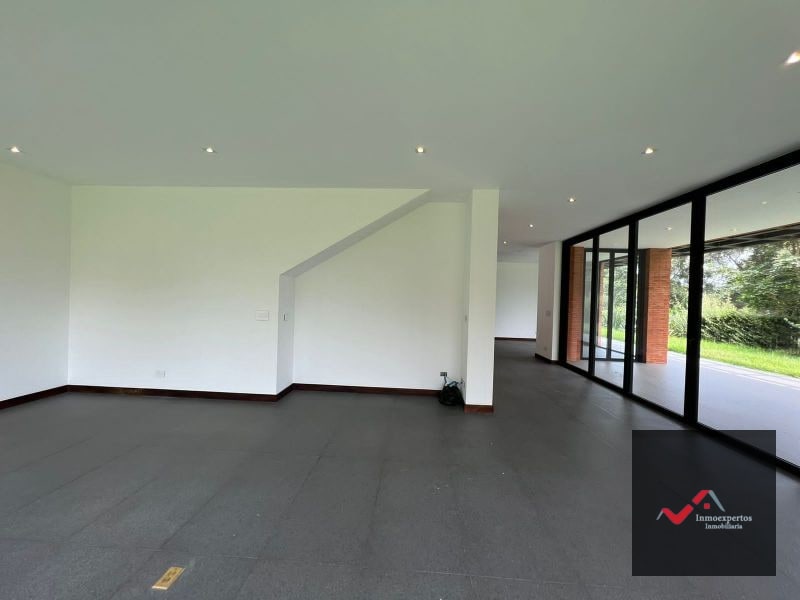 CASA EN VENTA ZONA 16 EN SAN ISIDRO EL PULTÉ GOLF - 6