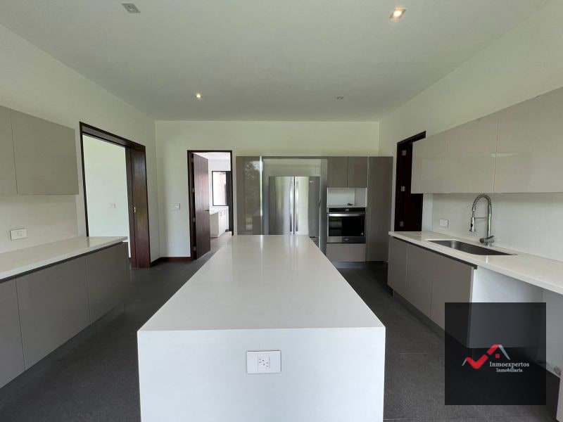 CASA EN VENTA ZONA 16 EN SAN ISIDRO EL PULTÉ GOLF - 7
