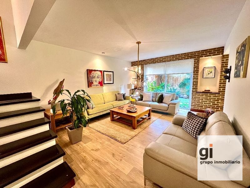 Casa en venta en la Montaña dentro de condominio pequeño — Casa en Venta en Zona 16, Guatemala, Ciudad — foto 1 de 12