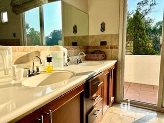 Casa en venta en la Montaña dentro de condominio pequeño — Casa en Venta en Zona 16, Guatemala, Ciudad — miniatura 5 de 12