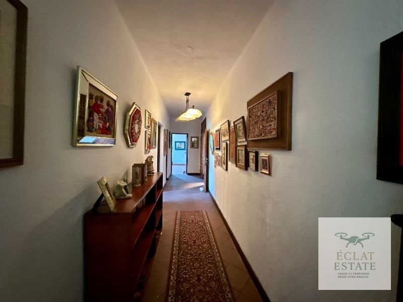 Excepcional Casa Residencial En Renta En San Rafael 1, Km 9 CAES: Grandiosidad y Elegancia en 1,025 m² - 12