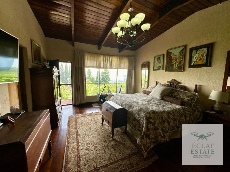 Excepcional Casa Residencial En Renta En San Rafael 1, Km 9 CAES: Grandiosidad y Elegancia en 1,025 m² - 10