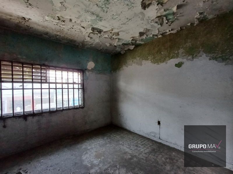 Casa Comercial Zona 6 - 5