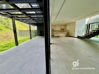 Hermosa Casa en Venta en San Miguel Buenavista — Casa en Venta en Santa Catarina Pinula, Guatemala, Ciudad — miniatura 9 de 17