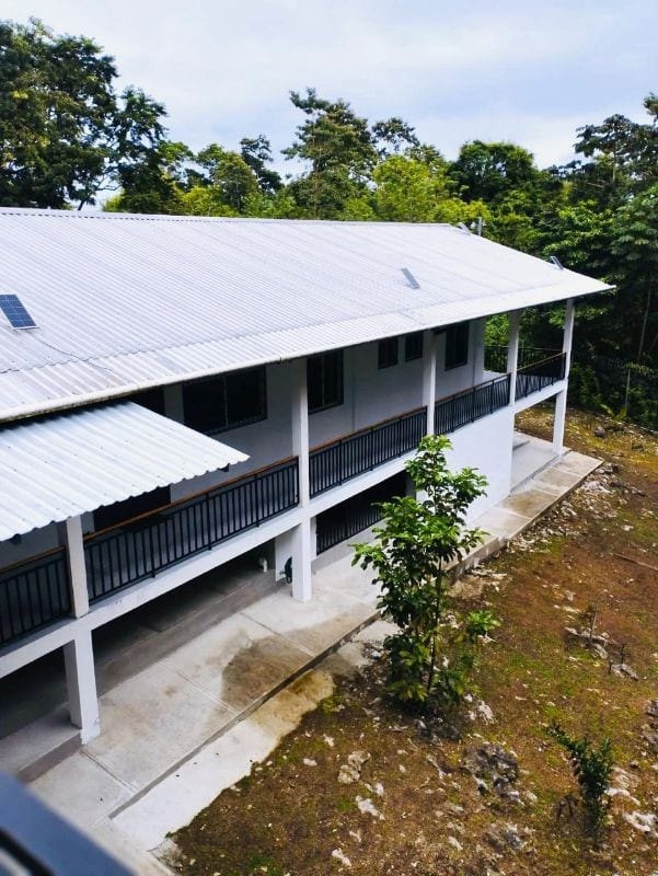 LIVINGSTON IZABAL Vendo Casa con terreno de 1609 Varas Cercana a Río Dulce — Casa en Venta en Livingston, Izabal — foto 4 de 9