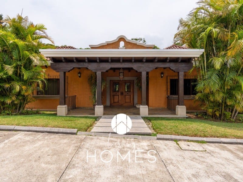 Casa en Venta, Km. 23.5 Carretera a El Salvador. — Casa en Venta en km 21-25, Carretera a El Salvador, Guatemala, Ciudad — foto 2 de 13