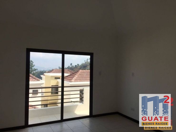 Casa en Venta, Zona 16 - 12