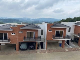 LINDA CASA VENTA A ESTRENAR CES — Casa en Venta en Trivento, Carretera a El Salvador, Guatemala, Ciudad — miniatura 1 de 14