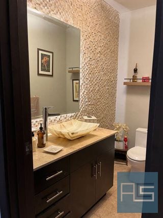 Amplia y moderna casa en Venta, Km 20.2 Carr a Fraijanes dentro de condominio — Casa en Venta en Fraijanes, Carretera a El Salvador, Guatemala, Ciudad — miniatura 17 de 17