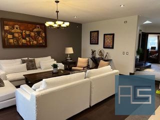 Amplia y moderna casa en Venta, Km 20.2 Carr a Fraijanes dentro de condominio — Casa en Venta en Fraijanes, Carretera a El Salvador, Guatemala, Ciudad — miniatura 3 de 17