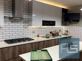 Amplia y moderna casa en Venta, Km 20.2 Carr a Fraijanes dentro de condominio — Casa en Venta en Fraijanes, Carretera a El Salvador, Guatemala, Ciudad — miniatura 15 de 17