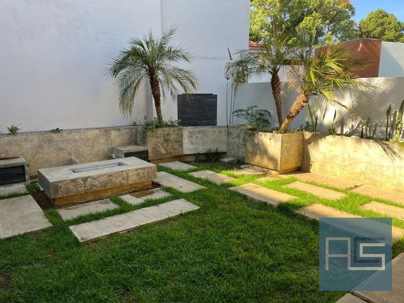 Amplia y moderna casa en Venta, Km 20.2 Carr a Fraijanes dentro de condominio — Casa en Venta en Fraijanes, Carretera a El Salvador, Guatemala, Ciudad — foto 4 de 17
