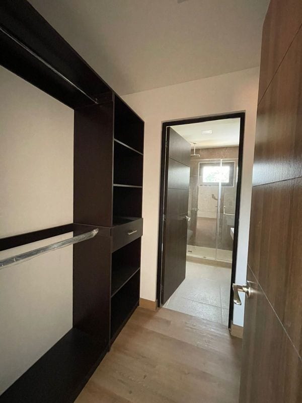 LINDAS CASAS PARA ESTRENAR EN ALTOS DE VISTA HERMOSA ZONA 15 VH1 LA ISLA — Casa en Venta en Vista Hermosa I, Zona 15, Guatemala, Ciudad — foto 6 de 15