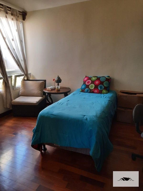 EN RENTA Y VENTA AMPLIA CASA ZONA 15 VH2 CON PERGOLA Y JARDIN — Casa en Alquiler en Vista Hermosa II, Zona 15, Guatemala, Ciudad — foto 11 de 17